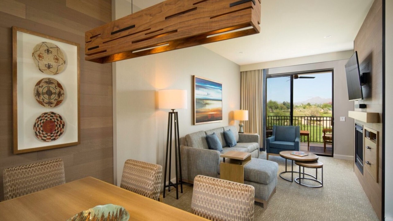 Photo of Livingroom in Kierland
