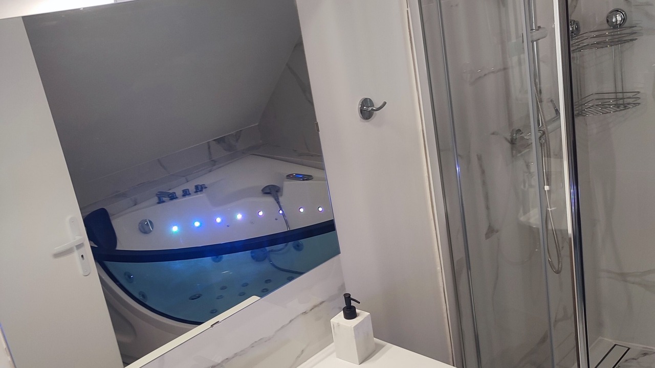 Photo of Bathroom in Bievres