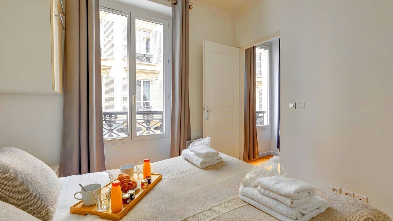 Photo of Bedroom in Batignolles