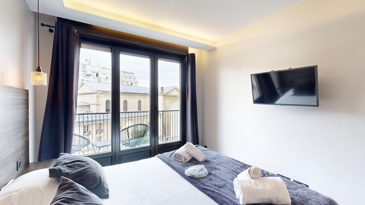 Photo of Bedroom in 15th Arrondissement