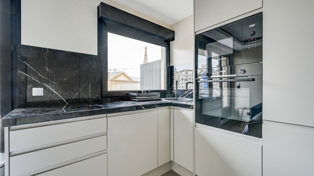Photo of Kitchen in 15th Arrondissement