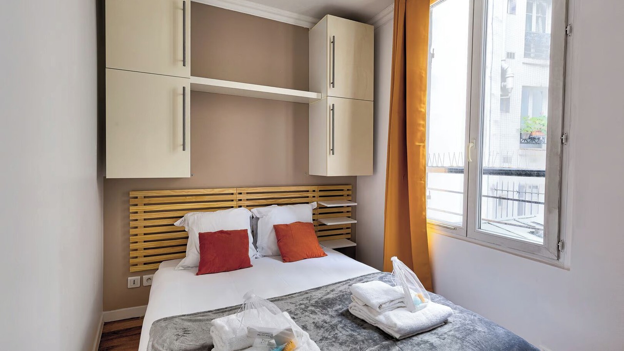 Photo of Bedroom in Batignolles
