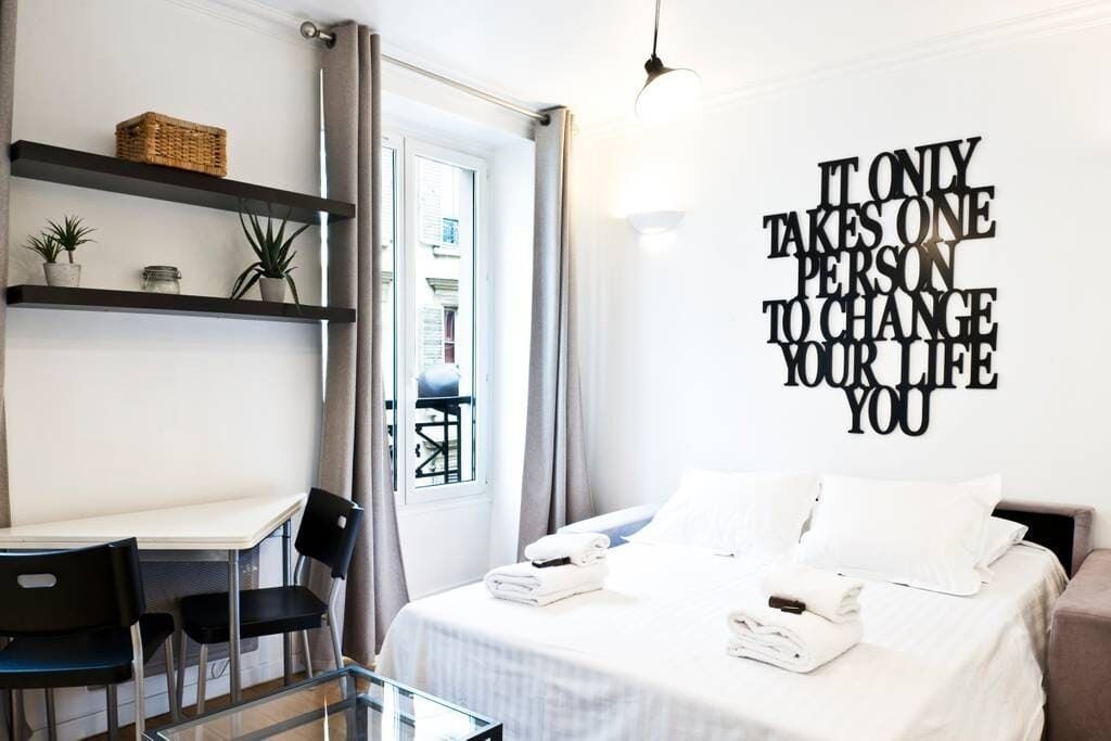 Photo of Bedroom in Batignolles