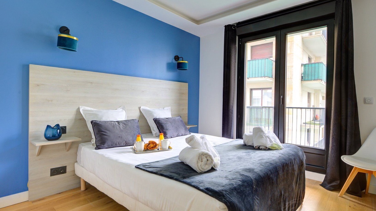 Photo of Bedroom in 15th Arrondissement