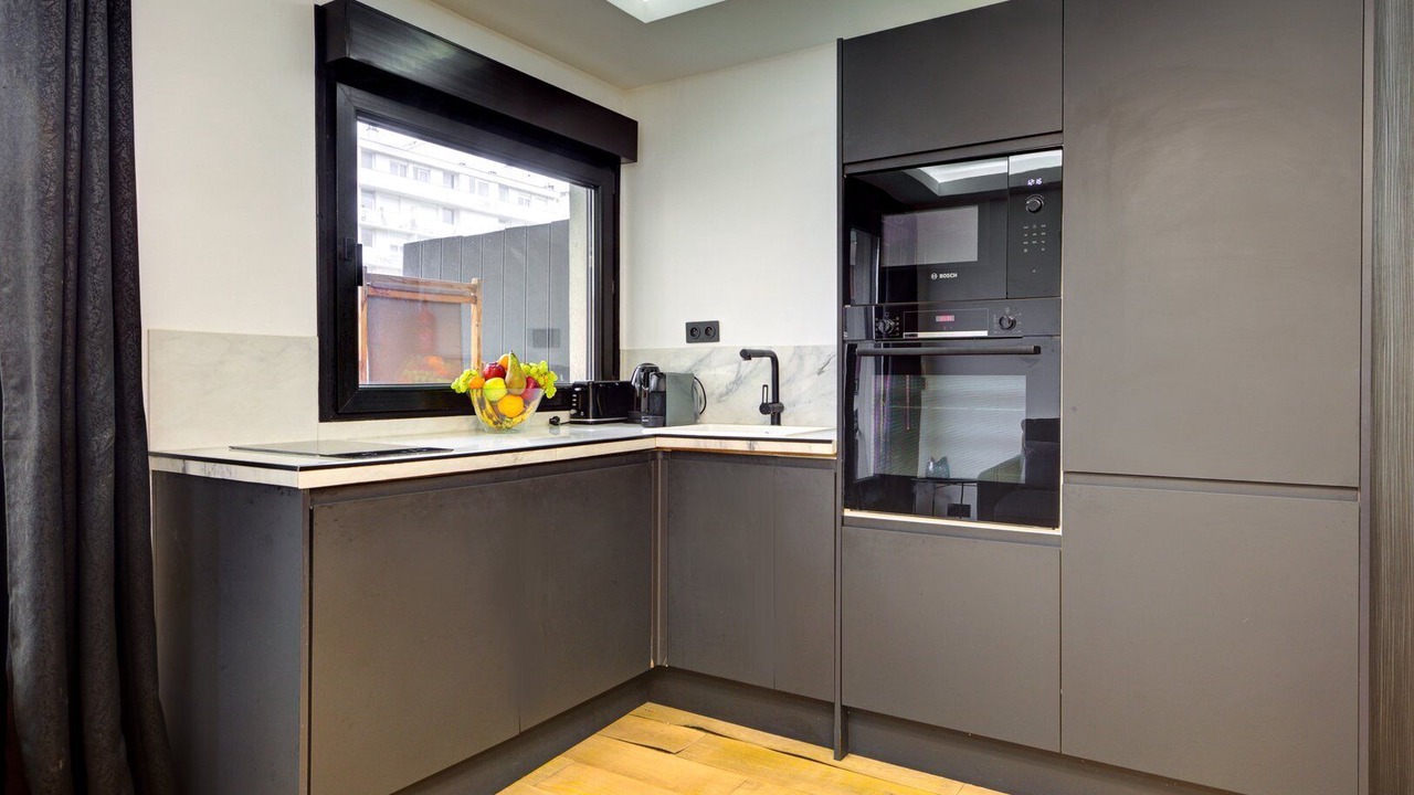 Photo of Kitchen in 15th Arrondissement