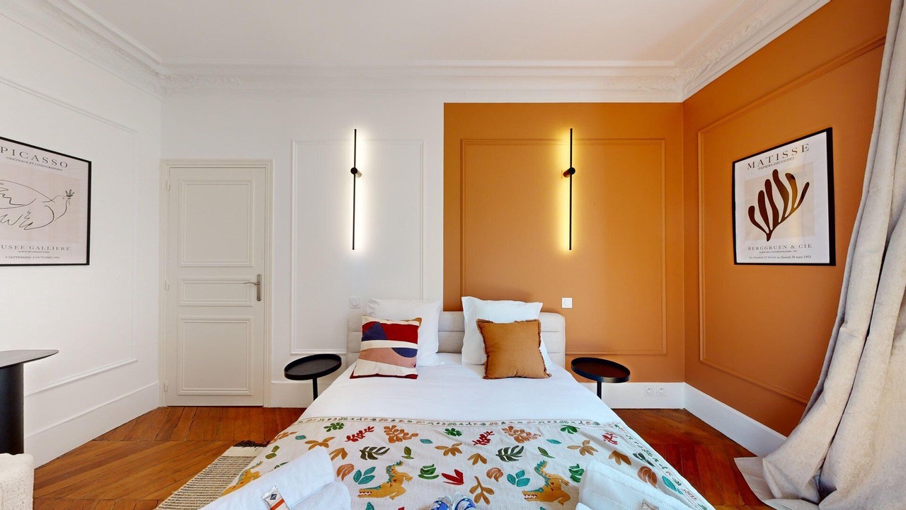 Photo of Bedroom in Batignolles