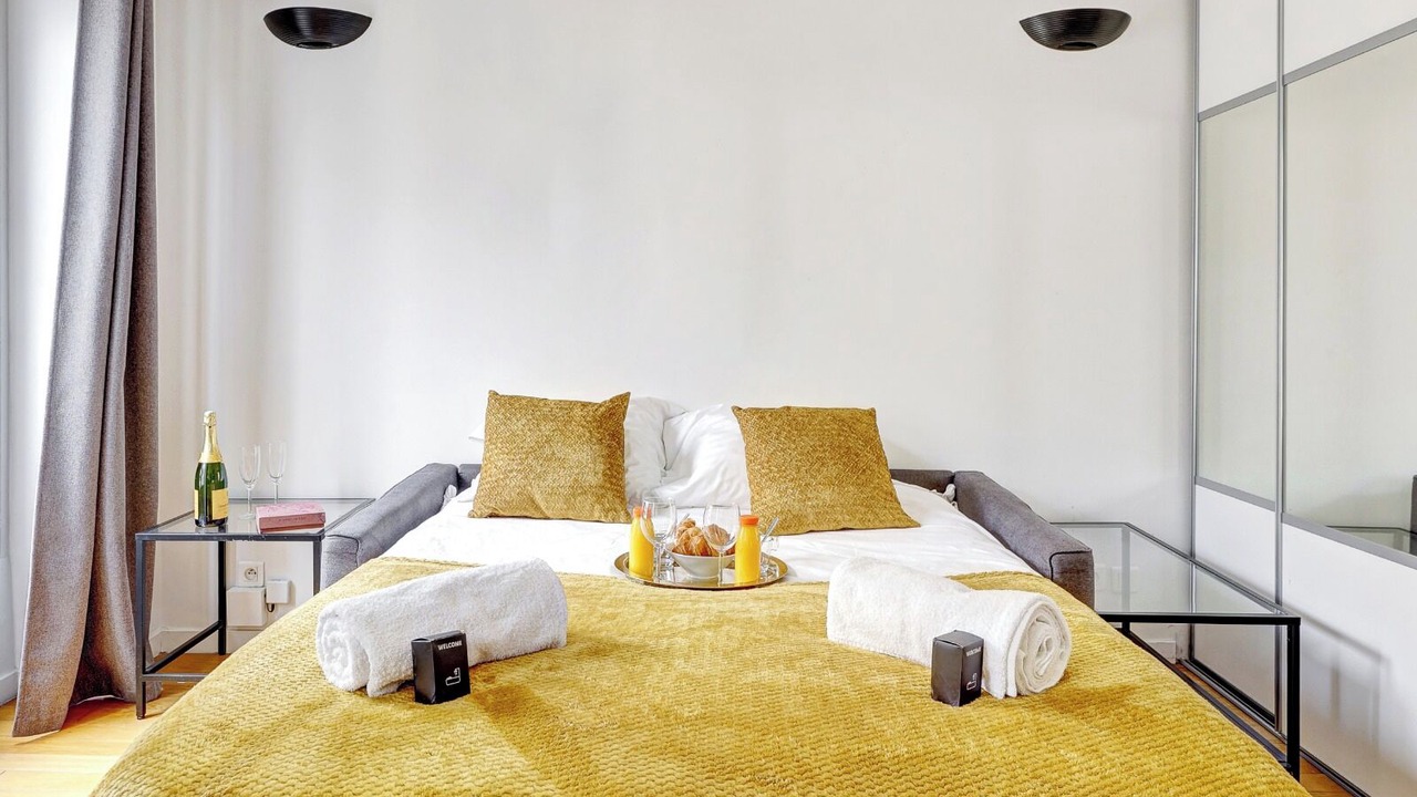 Photo of Bedroom in Batignolles