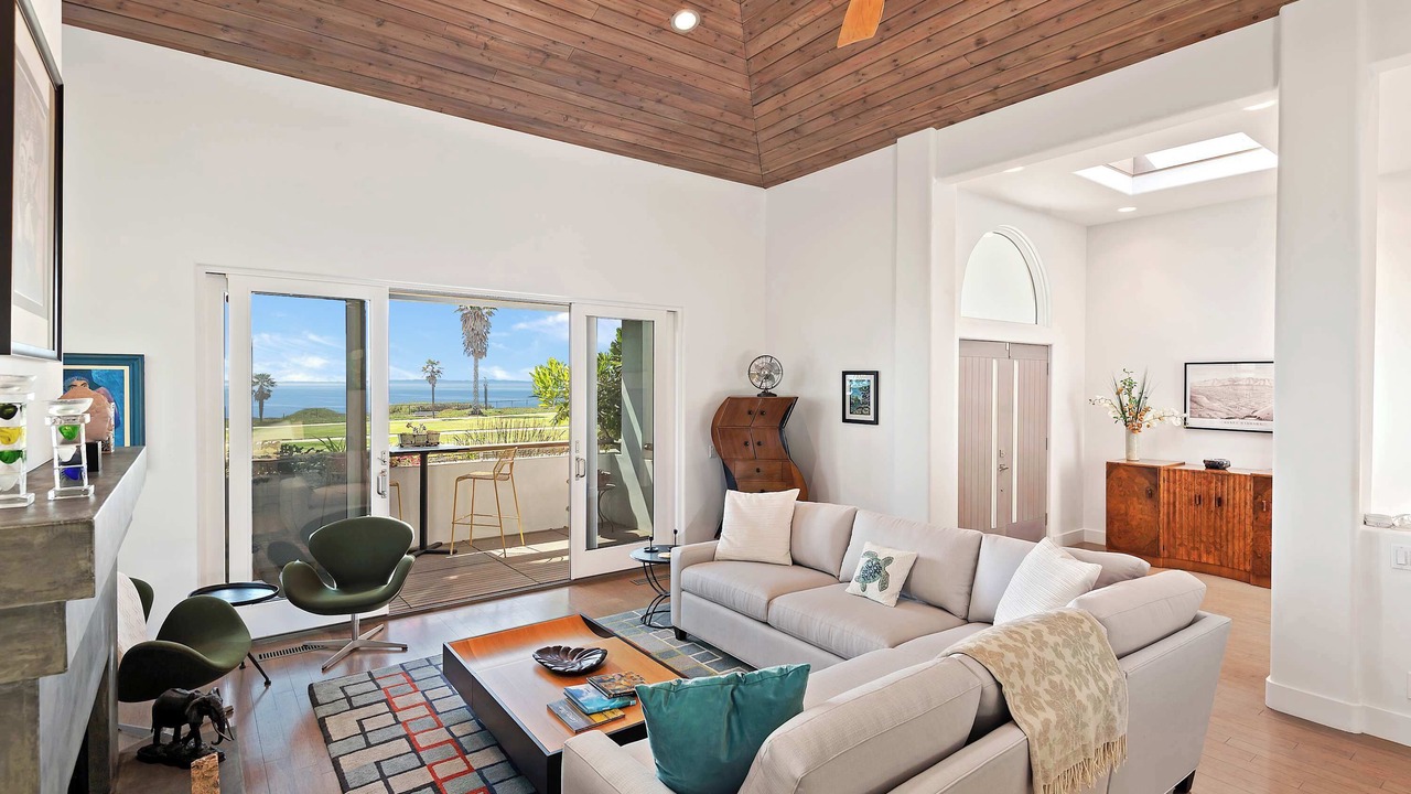 Photo of Patio Balcony in East Mesa