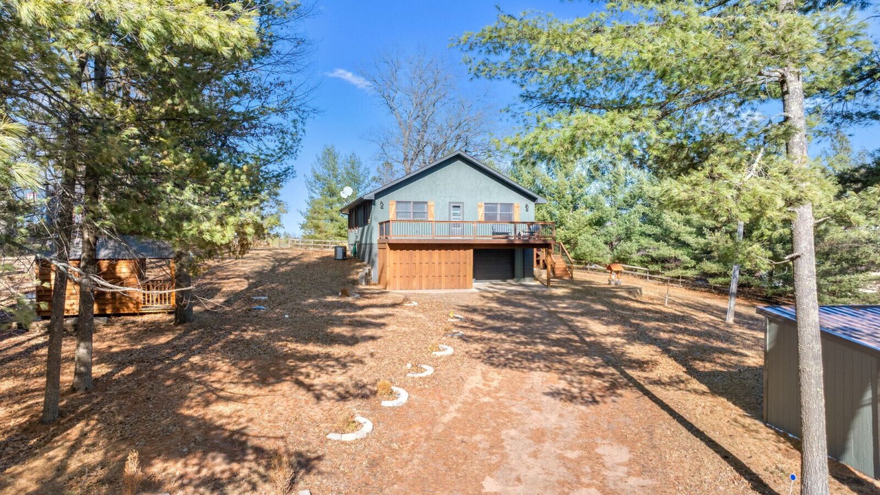 Photo of Outdoor in Markville