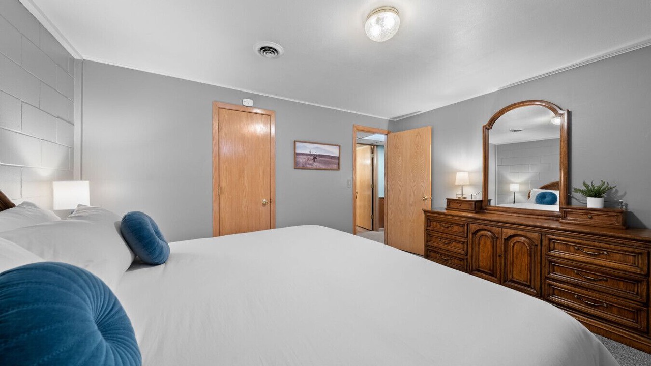 Photo of Bedroom in Markville