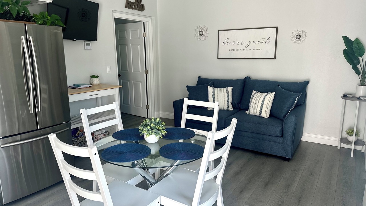 Photo of Livingroom in Simi Valley