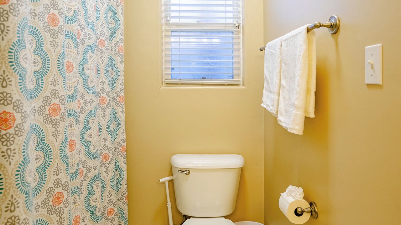 Photo of Bathroom in Rosedale