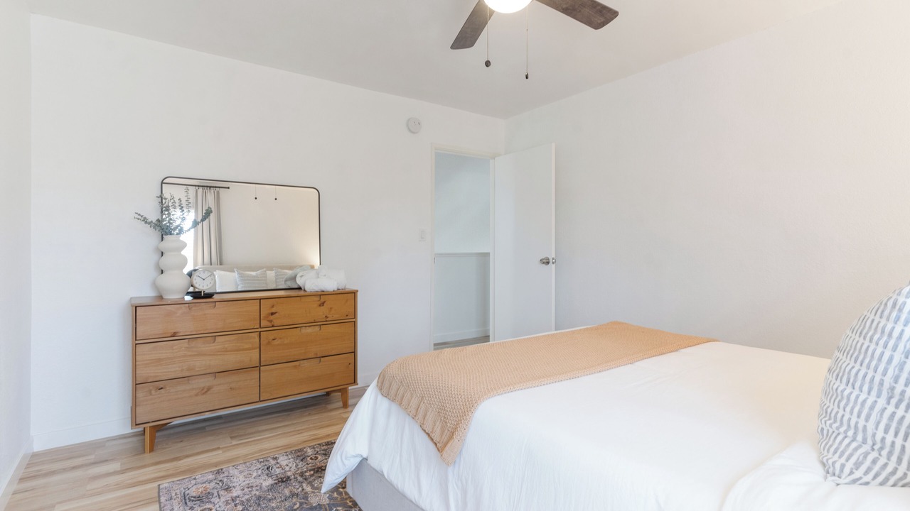 Photo of Bedroom in Bakersfield