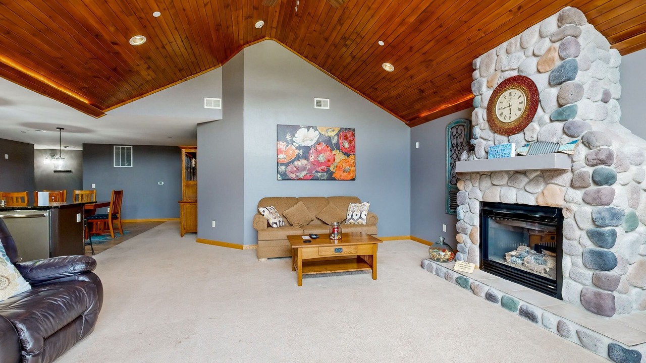 Photo of Livingroom in Arkdale