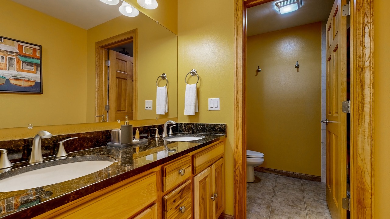 Photo of Bathroom in Arkdale