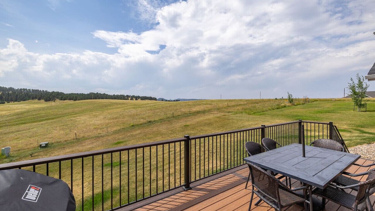 Photo of Outdoor in Colonial Pine Hills