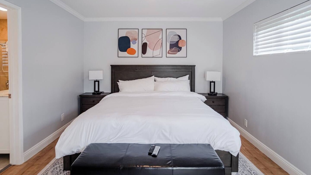 Photo of Bedroom in Mar Vista