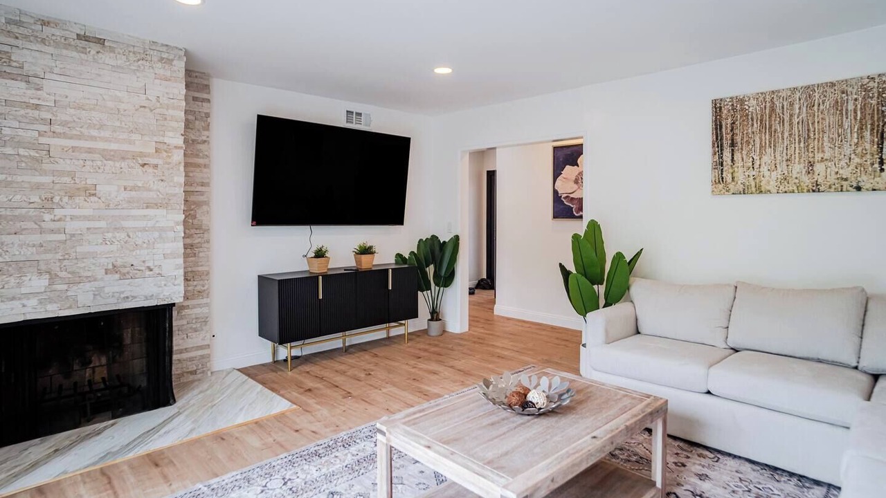 Photo of Livingroom in Mar Vista