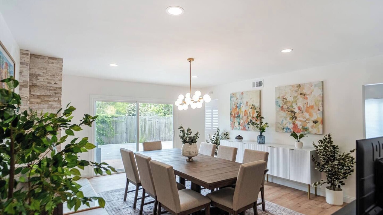 Photo of Others in Mar Vista