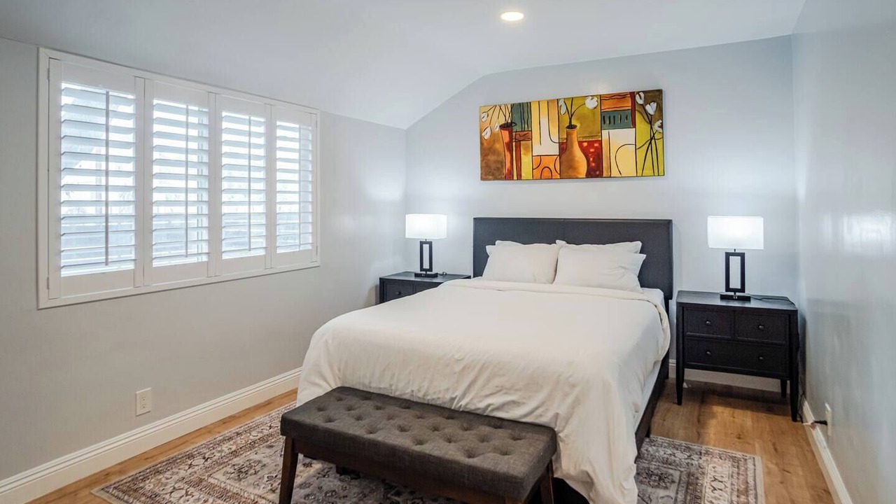 Photo of Bedroom in Mar Vista