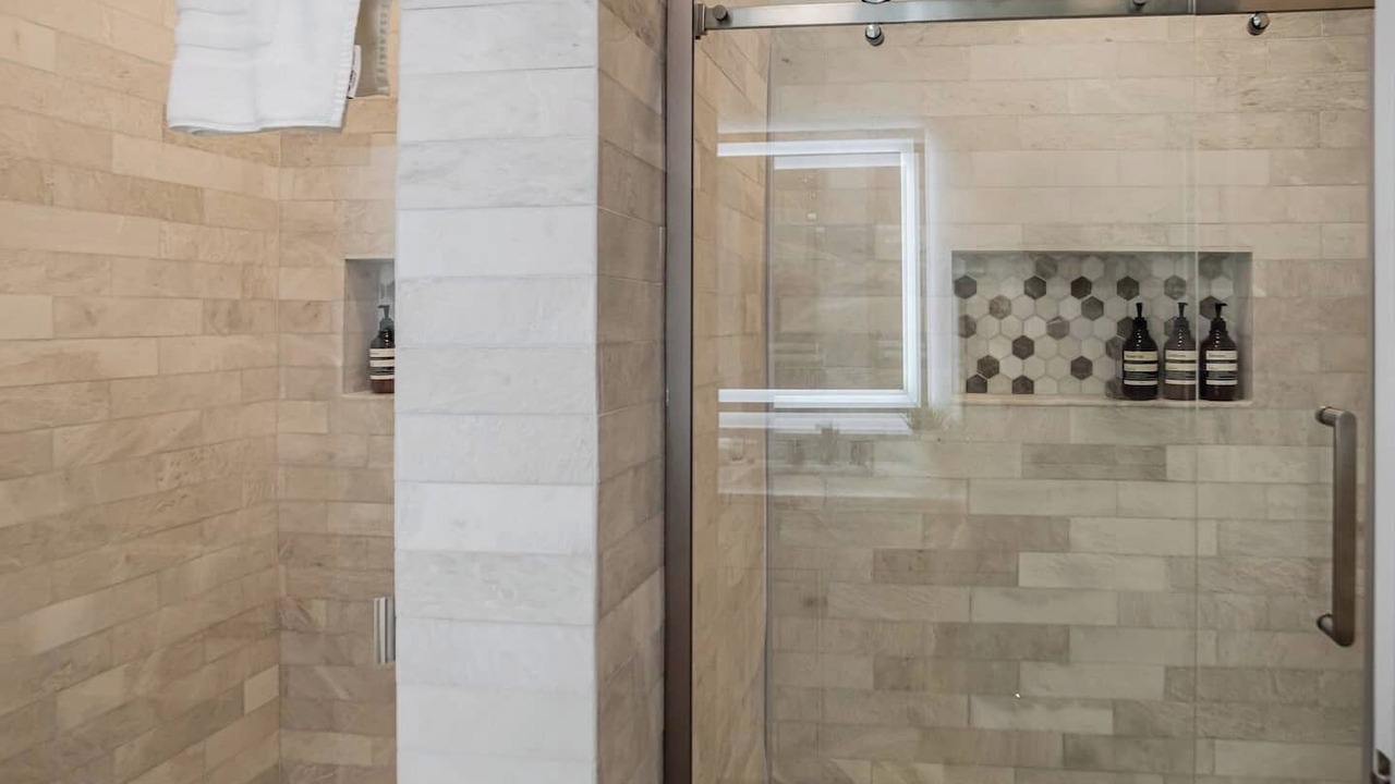Photo of Bathroom in Mar Vista