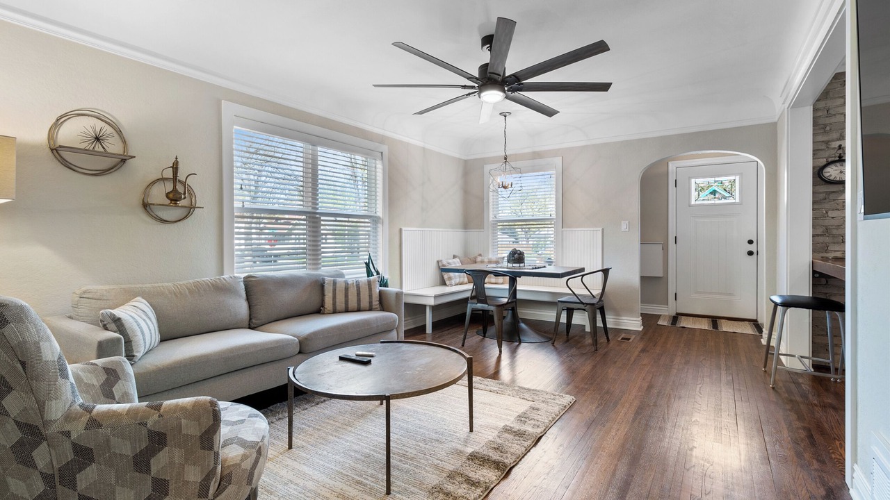 Photo of Livingroom in Hiawatha