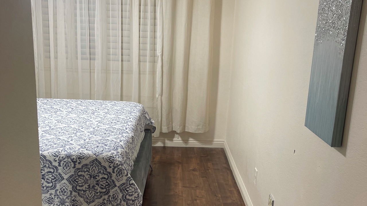Photo of Bedroom in Palmdale