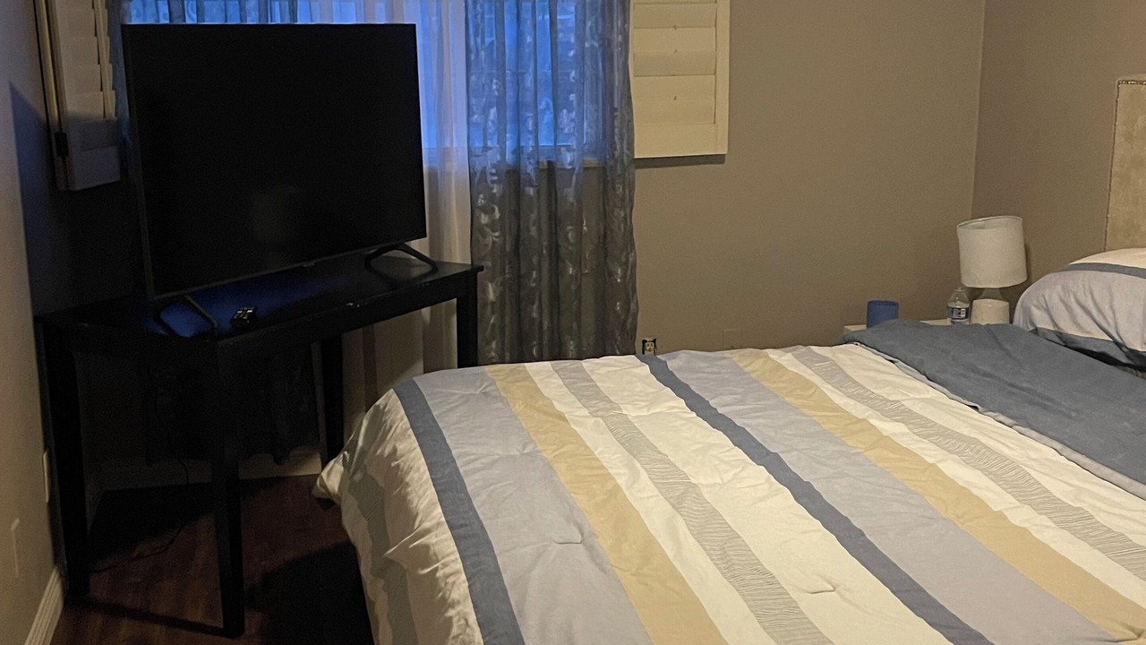 Photo of Bedroom in Palmdale
