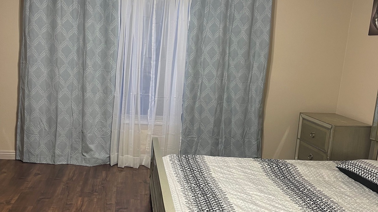 Photo of Bedroom in Palmdale