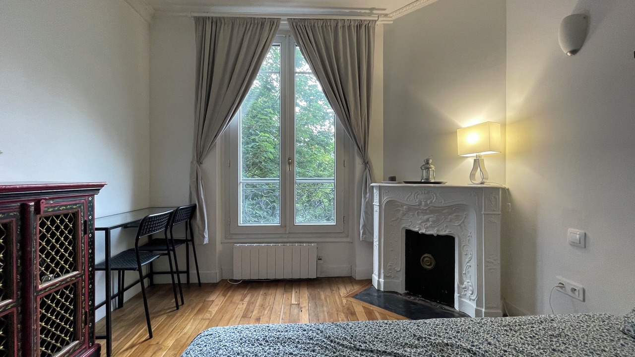 Photo of Bedroom in Saint-Lambert