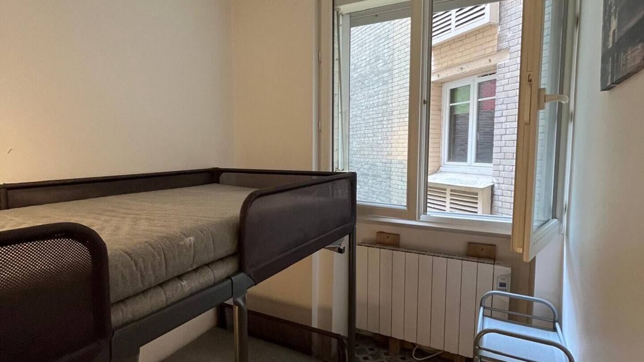 Photo of Bedroom in Saint-Lambert