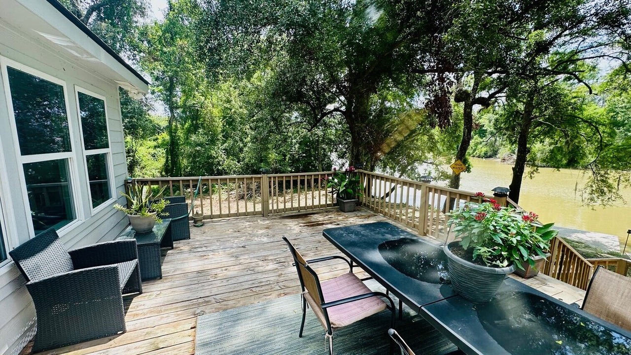 Photo of Outdoor in Modeste