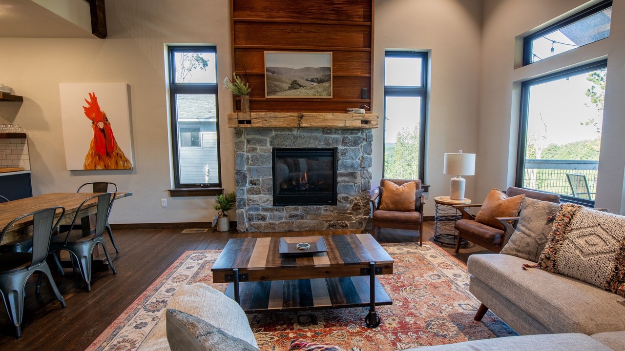 Photo of Livingroom in Lead