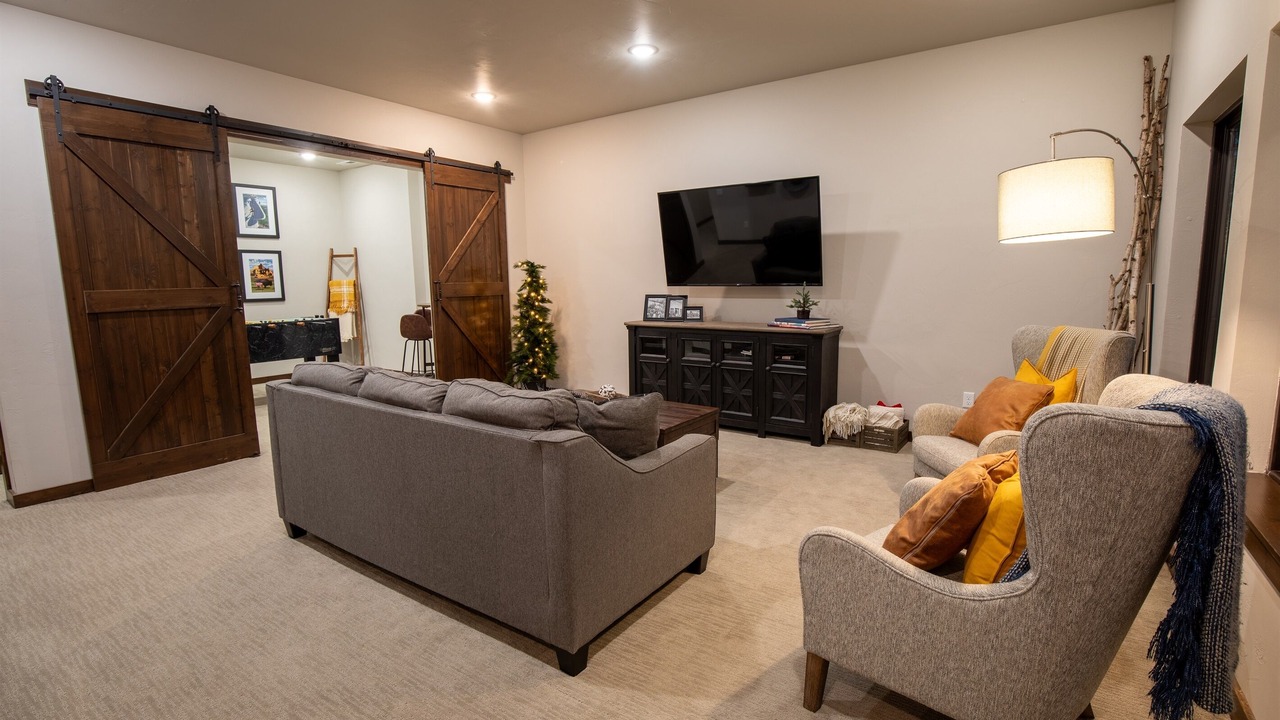 Photo of Bedroom in Lead