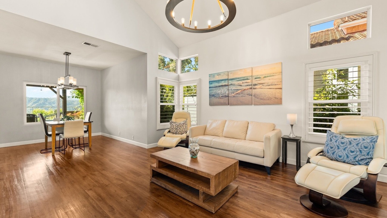 Photo of Livingroom in Ventura