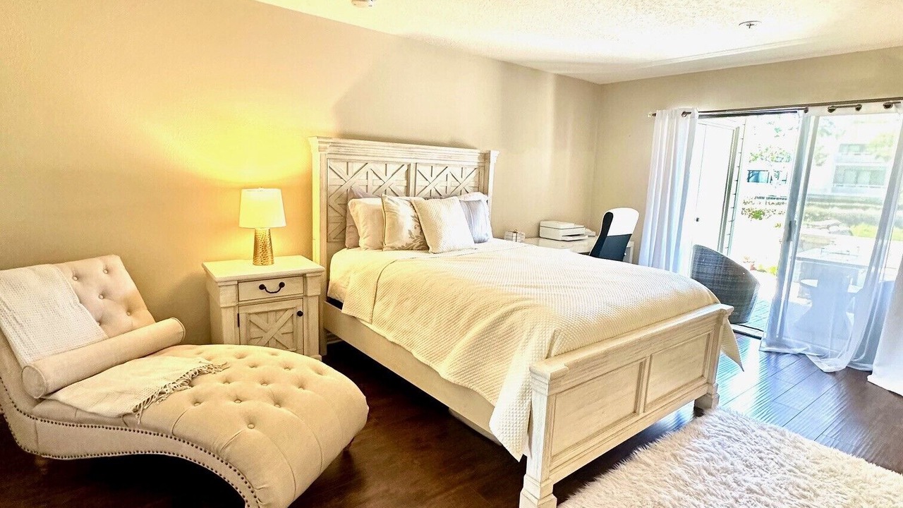 Photo of Bedroom in Santa Ana Heights
