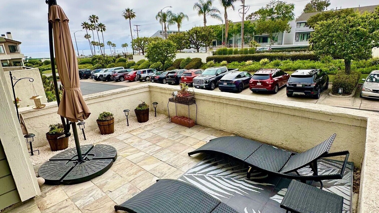 Photo of Patio Balcony in Santa Ana Heights
