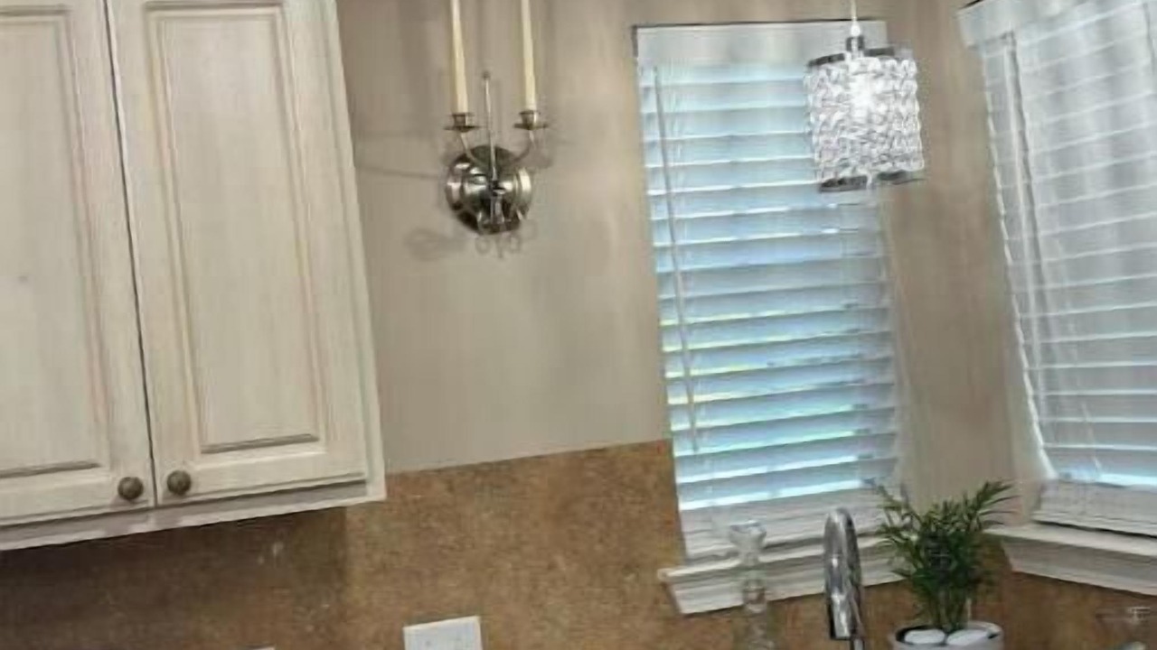 Photo of Kitchen in Gonzales