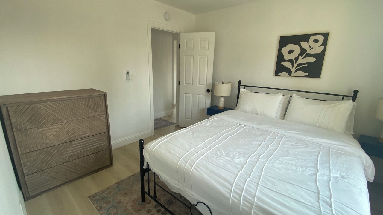 Photo of Bedroom in Pasadena