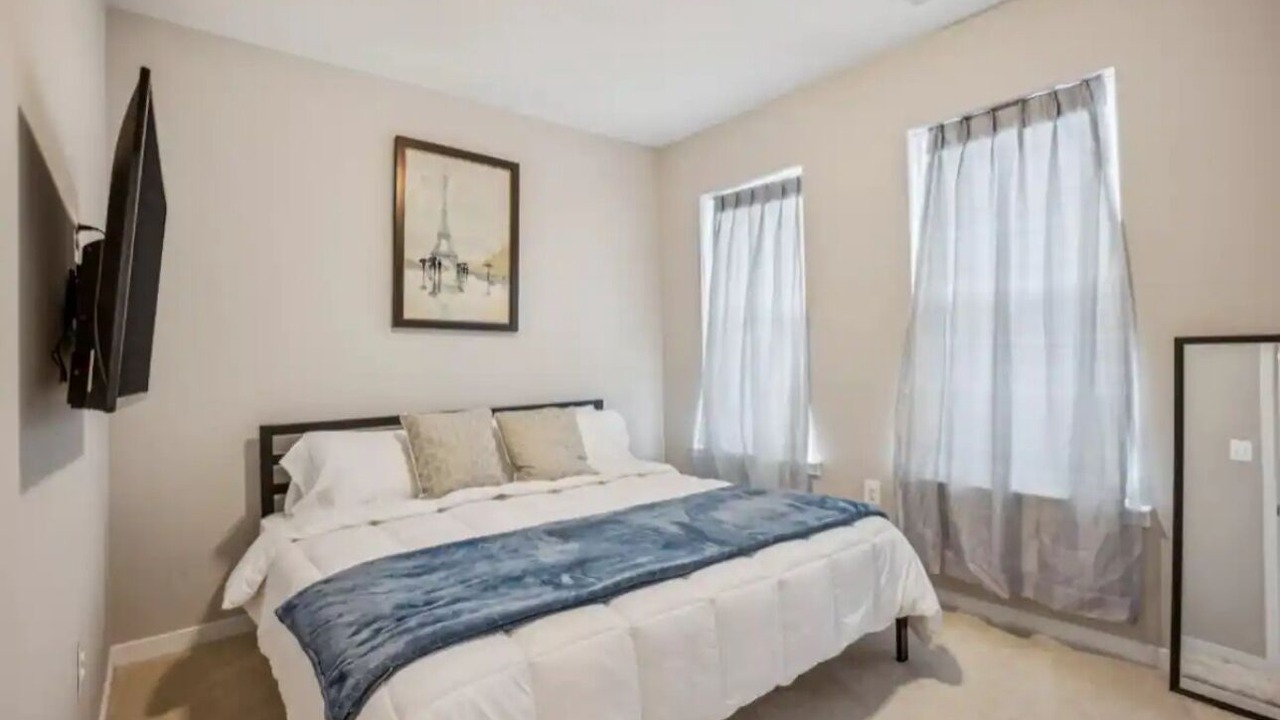 Photo of Bedroom in Central Northeast