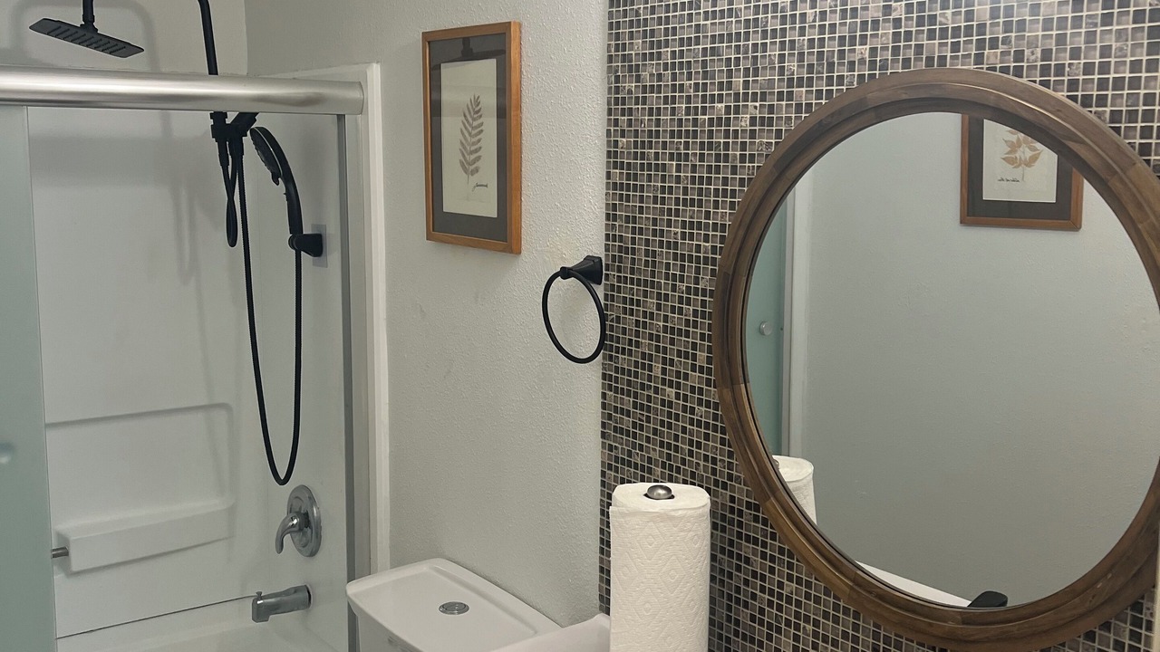 Photo of Bathroom in Ventura