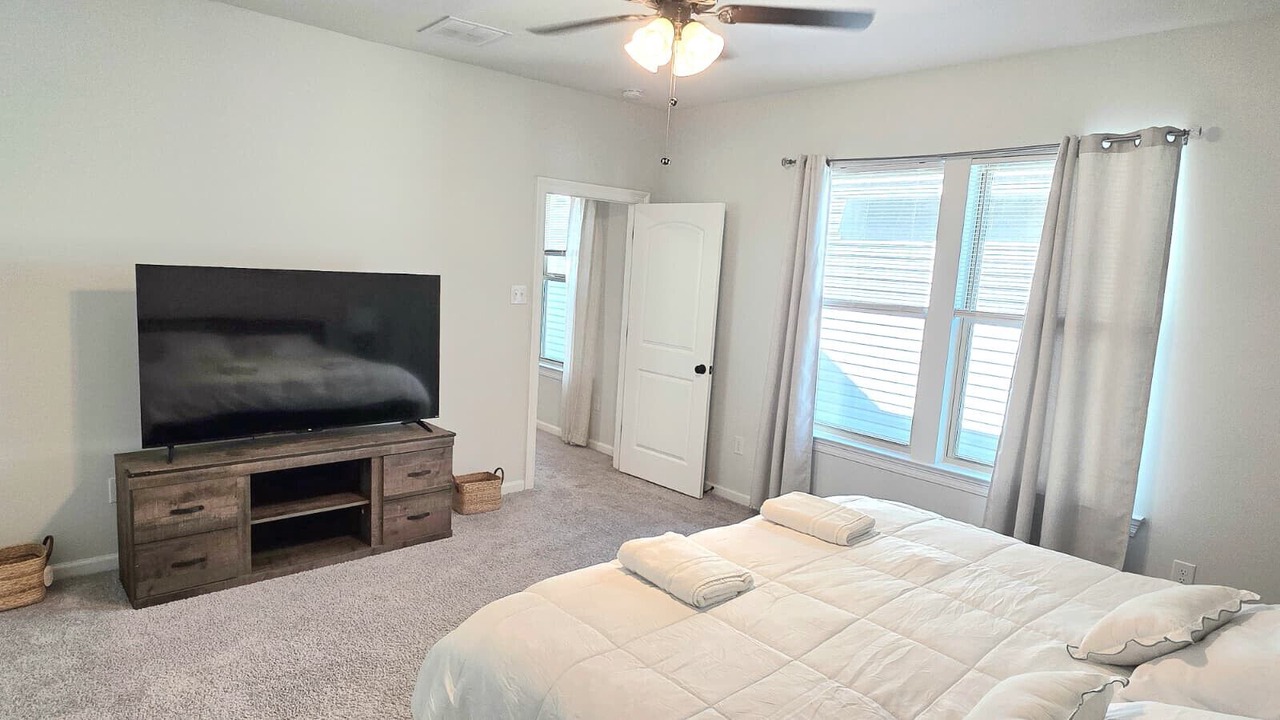 Photo of Bedroom in Highlands - Perkins