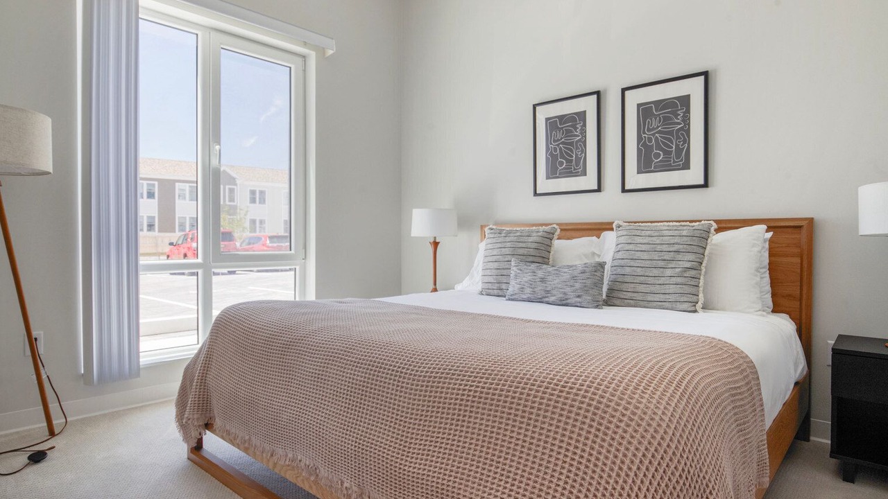 Photo of Bedroom in Lower Washington - Mount Hope