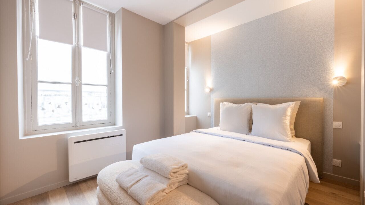 Photo of Bedroom in 15th Arrondissement