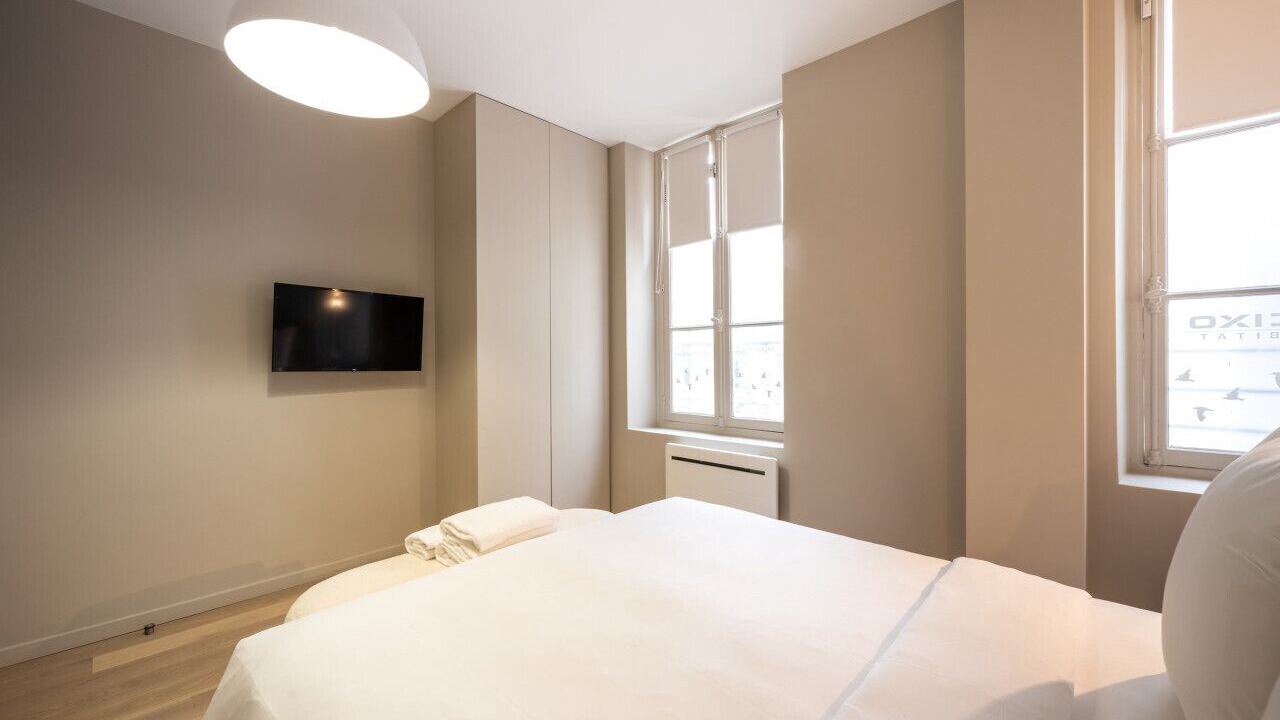 Photo of Bedroom in 15th Arrondissement