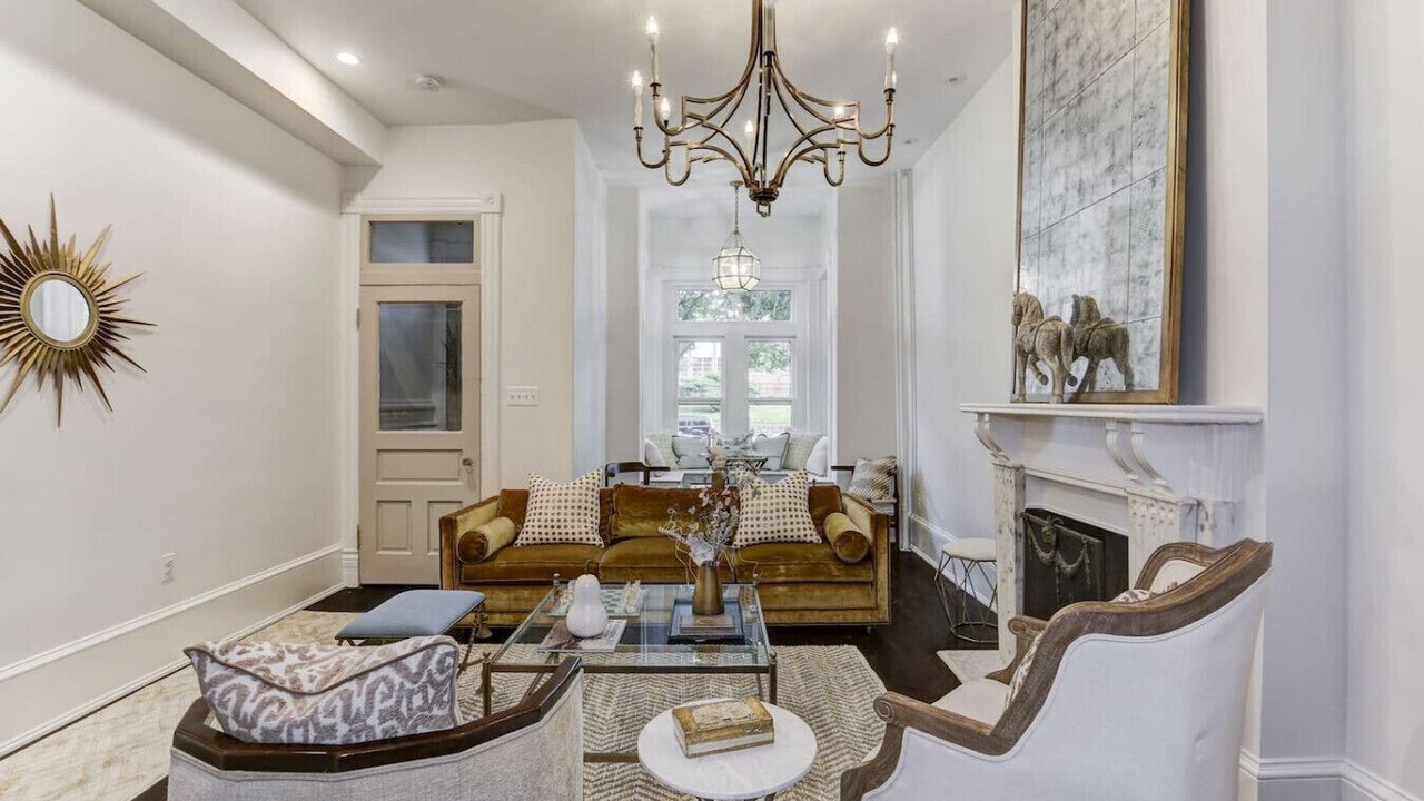 Photo of Livingroom in Capitol Hill