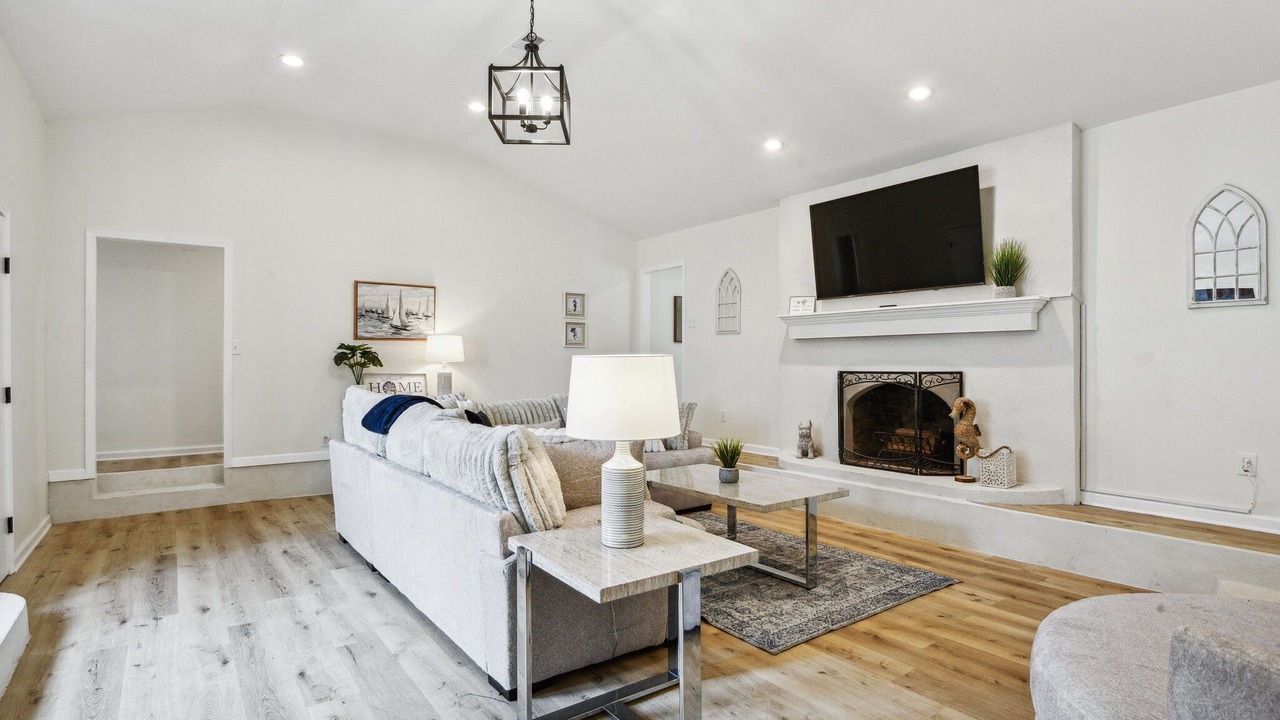 Photo of Livingroom in Gulfport
