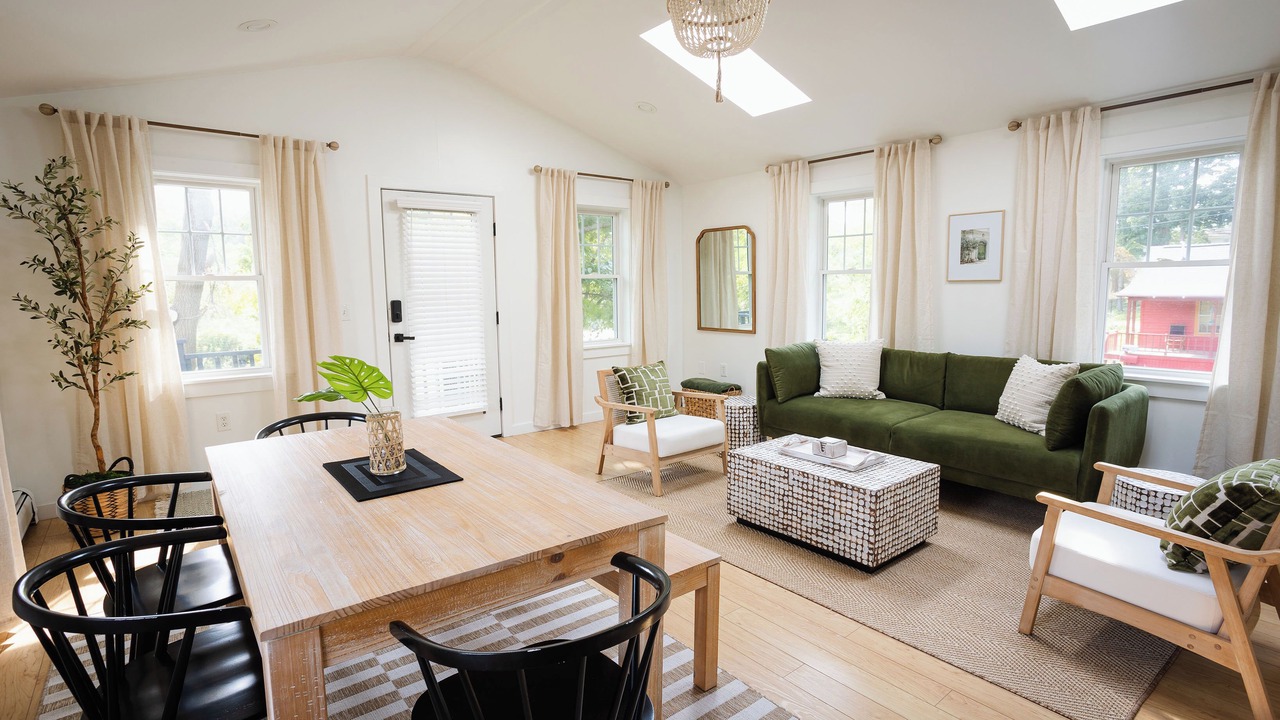 Photo of Livingroom in Williamstown