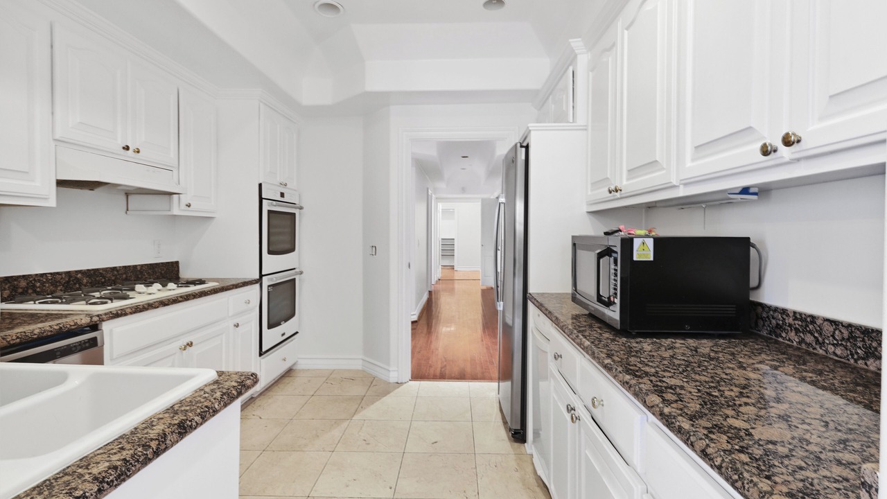 Photo of Kitchen in Beverly Hills