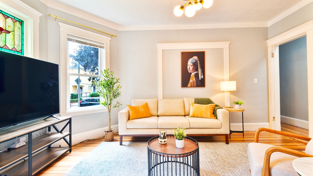 Photo of Livingroom in Dorchester